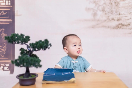 湘西宝宝发烧能开空调吗 湘西宝宝发烧能开空调吗