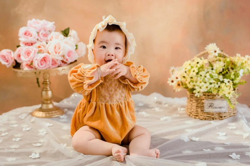 湘西宝宝手上小红点 湘西宝宝手上小红点